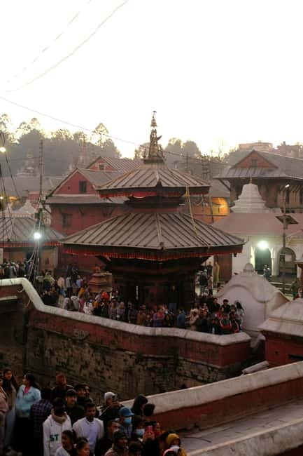 Katmandu: Pashupatinath Open Cremation & Evening Aarati - Understanding moksha without getting lost in theory