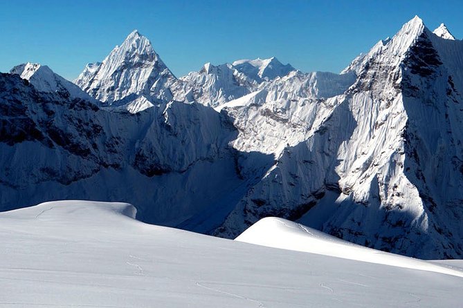 Langtang Valley Trek – 11 DAYS - Kathmandu Before the Trek: Durbar Square, Stupas, Pashupatinath