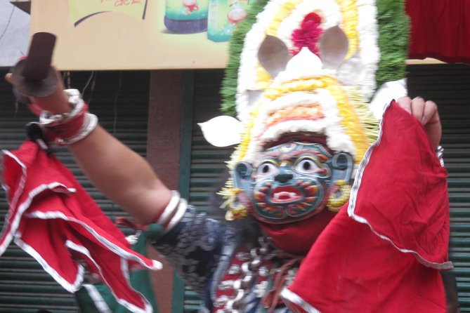 Life and spirituality tour of Kathmandu - Kathmandu Durbar Square courtyards: old architecture with a spiritual feel
