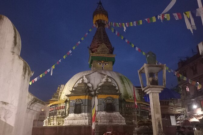Life and spirituality tour of Kathmandu - Pashupatinath Temple: Shiva, ascetics, and the intensity of ritual life