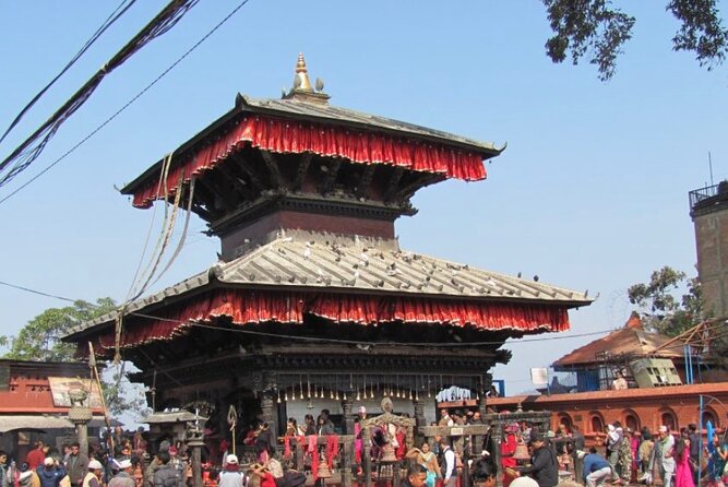 Manakamana temple visit with Cable car - Cable car ride basics: 15 minutes each way, serious views for little time