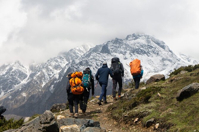 Manaslu Larke Pass Trekking - Samdo and Larkya Phedi: preparing for the Larke Pass push