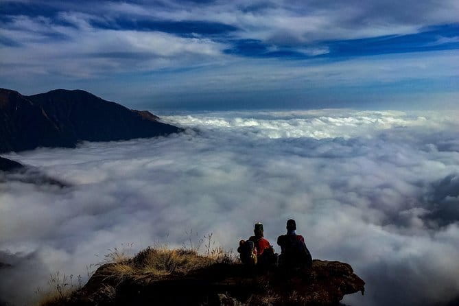 Mardi Himal - Badal Danda to High Camp: Panoramas and a Classic Sunset Moment