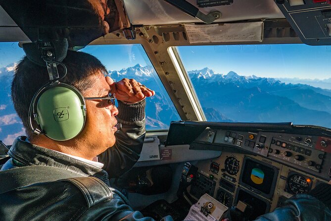 Mountain Everest Scenic Flight with Hotel Pickup and Dropoff - What you actually fly over: Everest plus a whole constellation