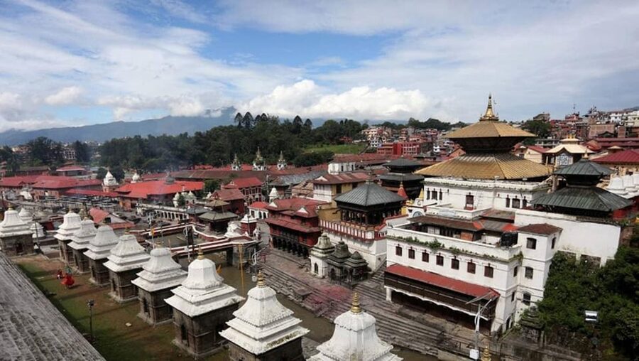 Pashupatinath: Evening tour of temple and Aarati ceremony - Walking the Temple Grounds Like a Ritual Path