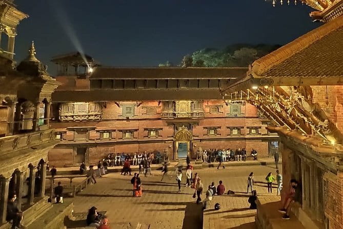 Patan and Bhaktapur Boutique Tour - Taumadhi Square, Nyatapola Temple, and Dattatraya Temple for the “wow then pause” combo