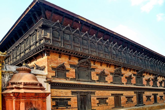 Patan & Bhaktapur Durbar Square Tour with Lunch – Private/Group - Stop 1: Patan Durbar Square and Newari Craft You Can See Up Close