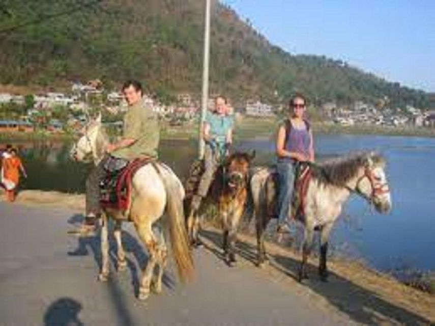 Pokhara: 1-Hour Horseback Ride with Hotel Pickup - Guides and communication, in real-world terms