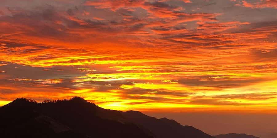 Pokhara: 3- days Poon Hill Trek - Poon Hill Sunrise Day: The Pre-Dawn Climb, the Panoramic Payoff, and the Trip Home