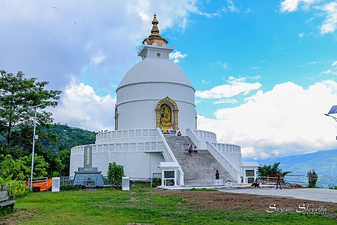 Pokhara in 5 Hours: Lake, Museum, Cave, Falls & Pagoda Hill - Devis Fall: a waterfall with a story and a tunnel twist