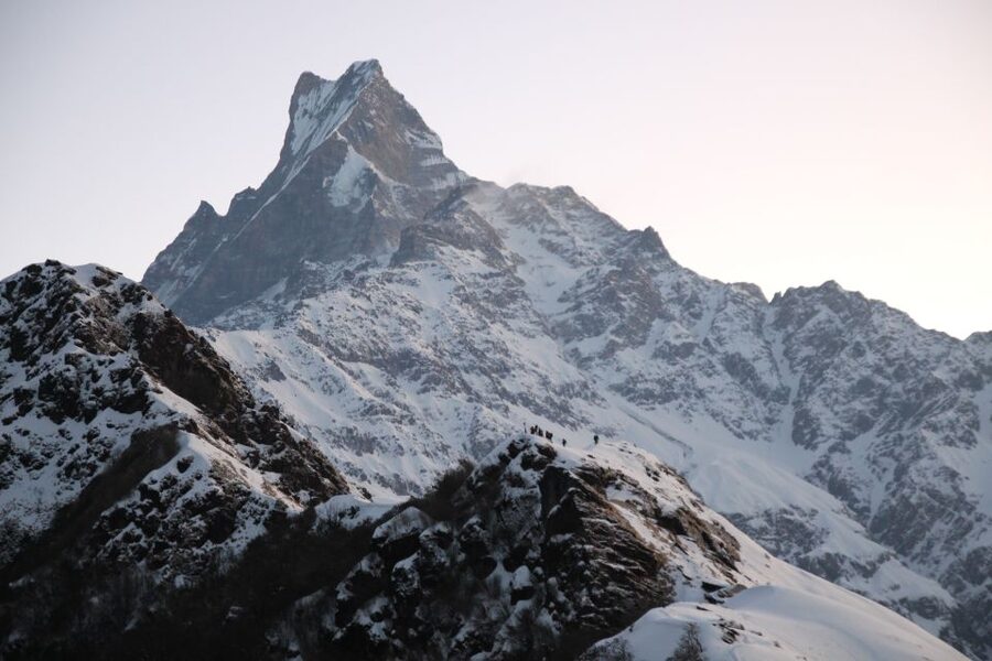 Pokhara: Majestic Mardi Base Camp Guided Trek with HotSpring - Day 3: The 4am Viewpoint Run for Fishtail and the Annapurna Panorama