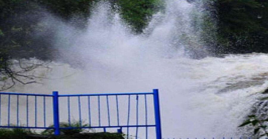 Pokhara: Pagoda, Waterfall & Cave – Private Short Trip - Gupteshwor Mahadev Cave: rock formations and spiritual atmosphere