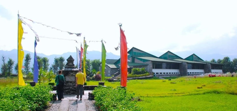 Pokhara: Private Half-Day Tour and Tibetan Culture Tour - A half-day route that mixes mountains, water, caves, and Tibetan life