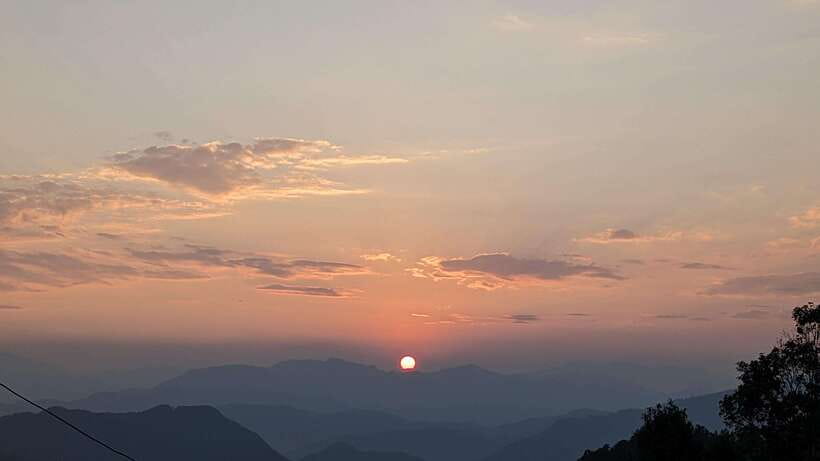 Pokhara: Sarangkot Sunrise with Half or Full-Day City Tour - The quick Bindabasini Temple stop