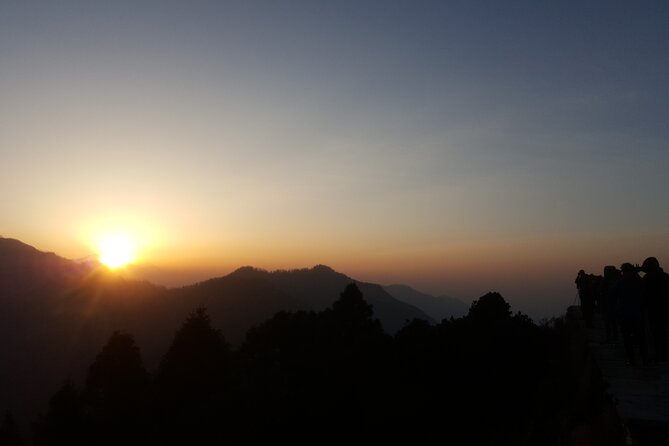 Poon hill Trek 3 days - Day 2: Rhododendrons, villages, and getting altitude rhythm right