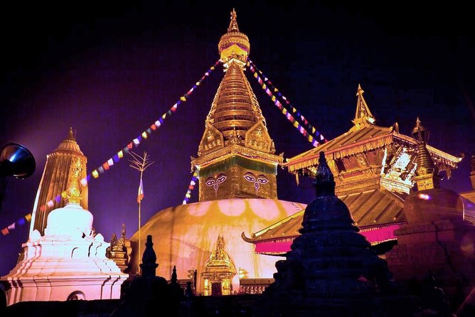 Private Day Tour: Kathmandu Valley - Thangka painting training school: learning Buddhist art without guessing
