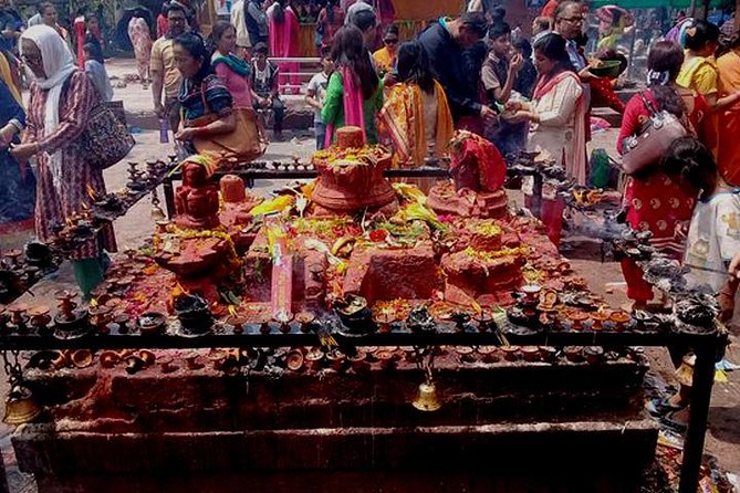Private Half Day Budhanilkantha Tour - Hotel pickup that saves you from Kathmandu taxi chaos