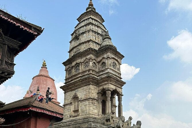 Private Kathmandu Day Tour - UNESCO World Heritage Sites - Stop 3: Boudhanath Stupa, Tibetan culture and the 2015 renovation story