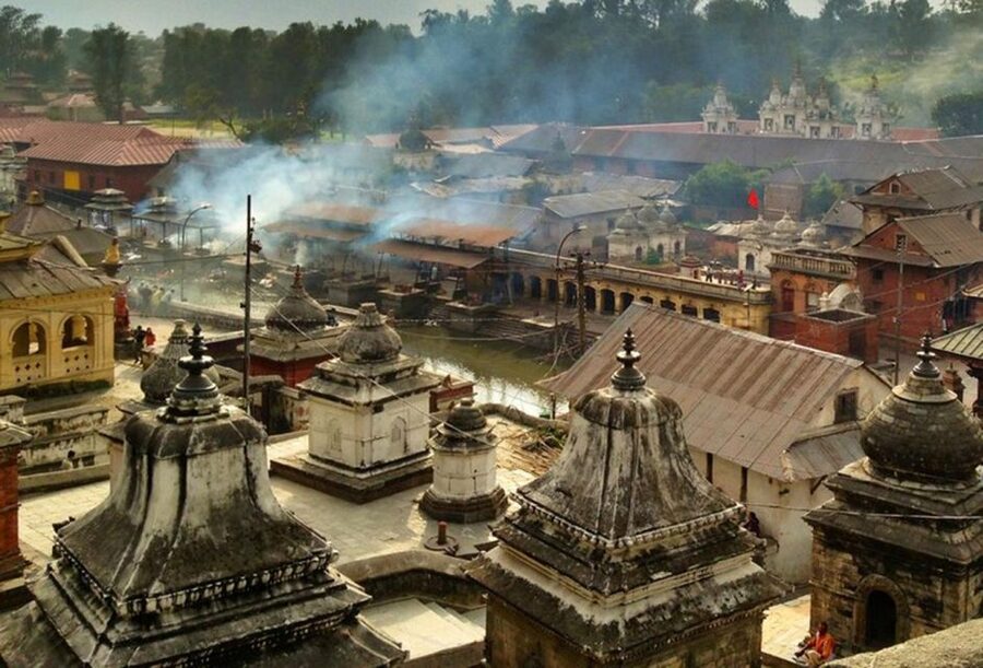 Sacred Pashupatinath: Aarati,Cremation Rites & Boudha Stupa - Sacred Pashupatinath: two holy sites that feel like two different worlds