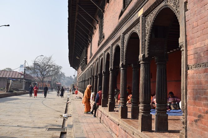 Seven World Heritage Day Tour in Kathmandu Nepal - Changu Narayan, Pashupatinath, and Boudhanath to finish the day
