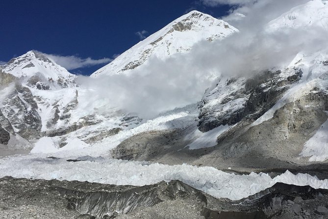 Short Everest Base Camp Trek - 10 Days - Kalapathar at 4 a.m., then down toward Pheriche