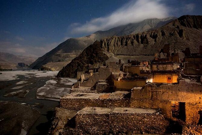 Upper Mustang Trek - 13 Days - Arriving at Lo Manthang: Inside the Walled City