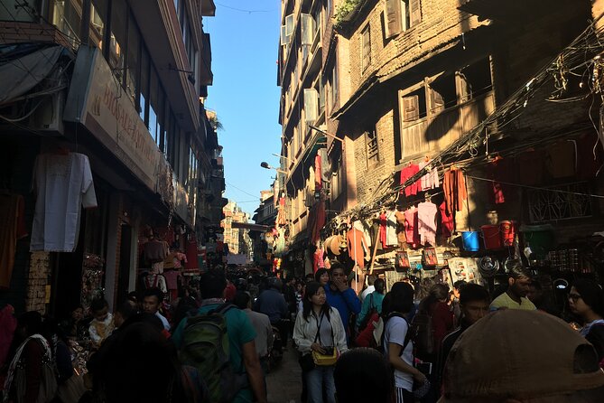 Walking Street Food Tour in Kathmandu - Stop 2, Kathmandu Durbar Square: Palace Grounds, Incense, and Old-Style Shops