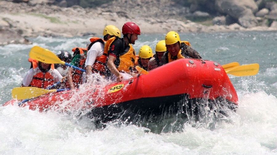 White Water River Rafting - 1 Day - Licensed Guides, Safety Kayakers, and Trust in the Team